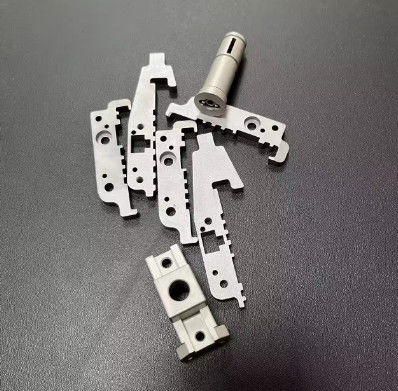 নাম